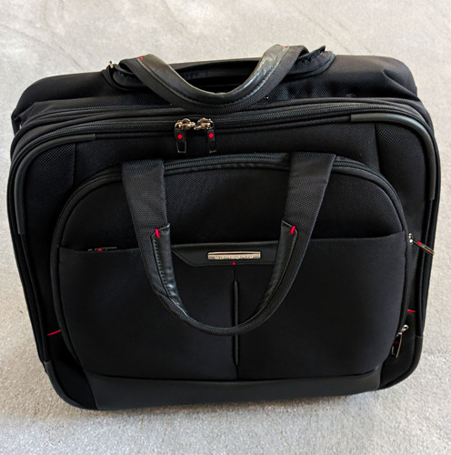 Samsonite black soft nylon - black,